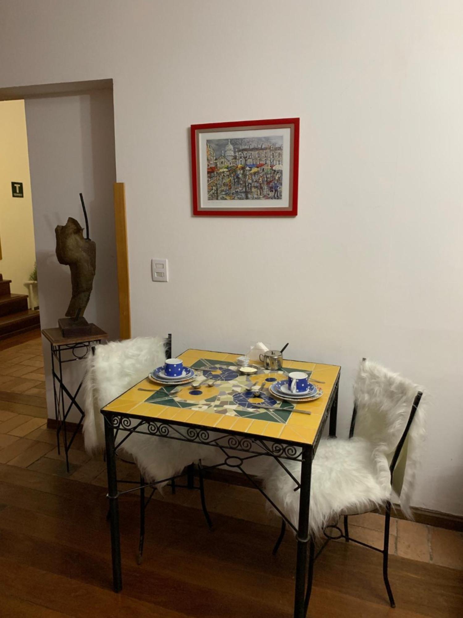 E Provencal Canela
